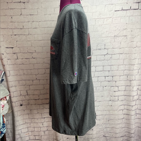Champion size 2XL university of Arkansas razorbacks tshirt - Picture 3 of 7